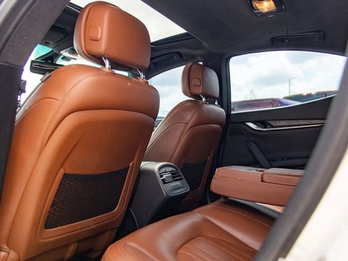 Used 2014 Maserati Ghibli S Q4 AWD/4WD image 28