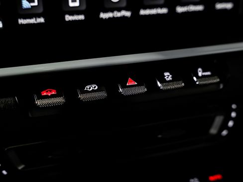 Used 2024 Porsche 911 Dakar image 17