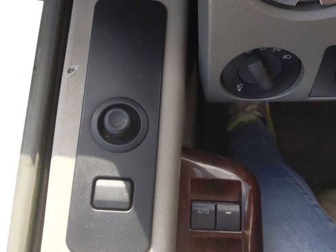 Used 2008 Ford F250 FX4 AWD/4WD image 27