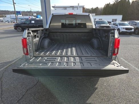 Used 2020 Ford F150 Lariat image 11