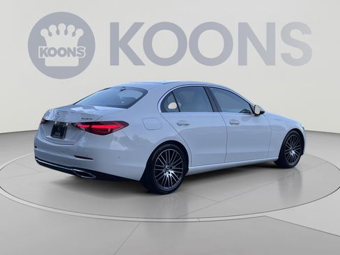 Used 2024 Mercedes-Benz C 300 4MATIC Sedan image 11