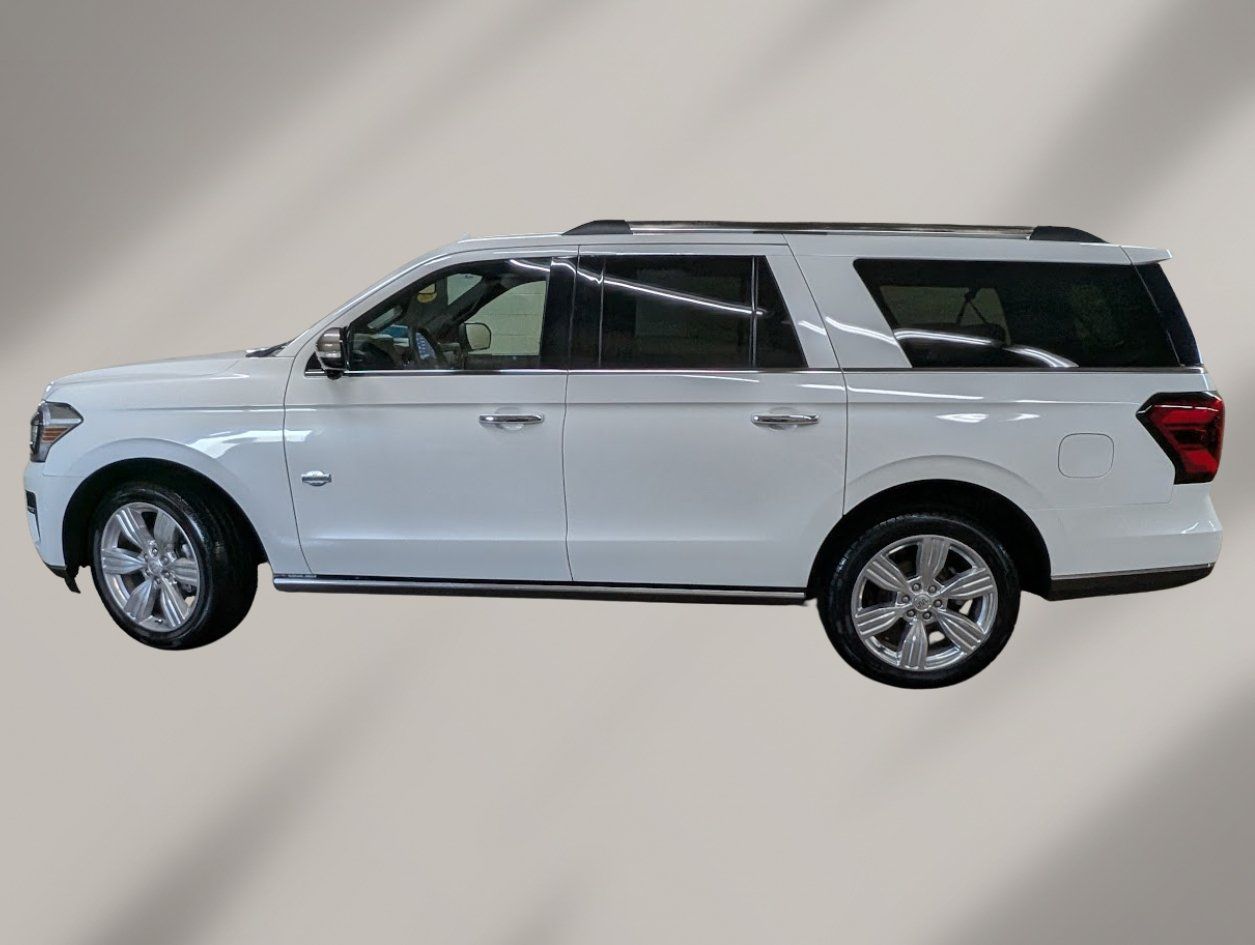 Used 2024 Ford Expedition Max King Ranch AWD/4WD image 3