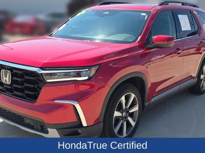 Certified 2025 Honda Pilot Touring