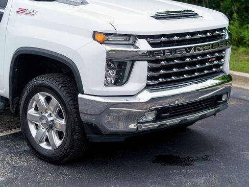 Used 2020 Chevrolet Silverado 2500 LTZ w/ LTZ Convenience Package AWD/4WD image 42