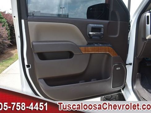Used 2018 GMC Sierra 1500 SLT AWD/4WD image 16