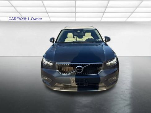 Used 2021 Volvo XC40 T5 Momentum w/ Premium Package image 27