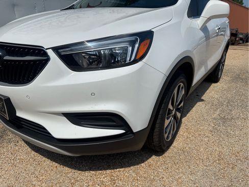Used 2021 Buick Encore Preferred w/ Safety Package II FWD image 10