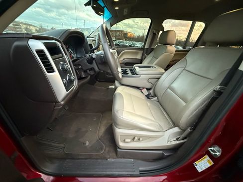 Used 2018 GMC Sierra 1500 SLT w/ SLT Premium Package AWD/4WD image 19