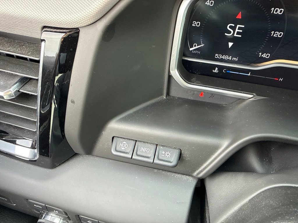Used 2023 GMC Sierra 1500 Denali w/ Denali Reserve Package AWD/4WD image 18