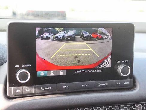 Used 2024 Honda HR-V Sport image 32