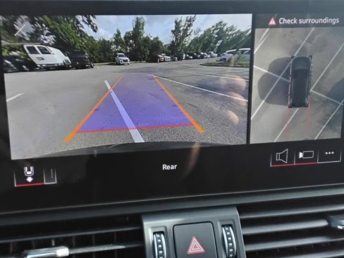 Certified 2024 Audi Q5 e Premium Plus w/ Premium Plus Package image 27