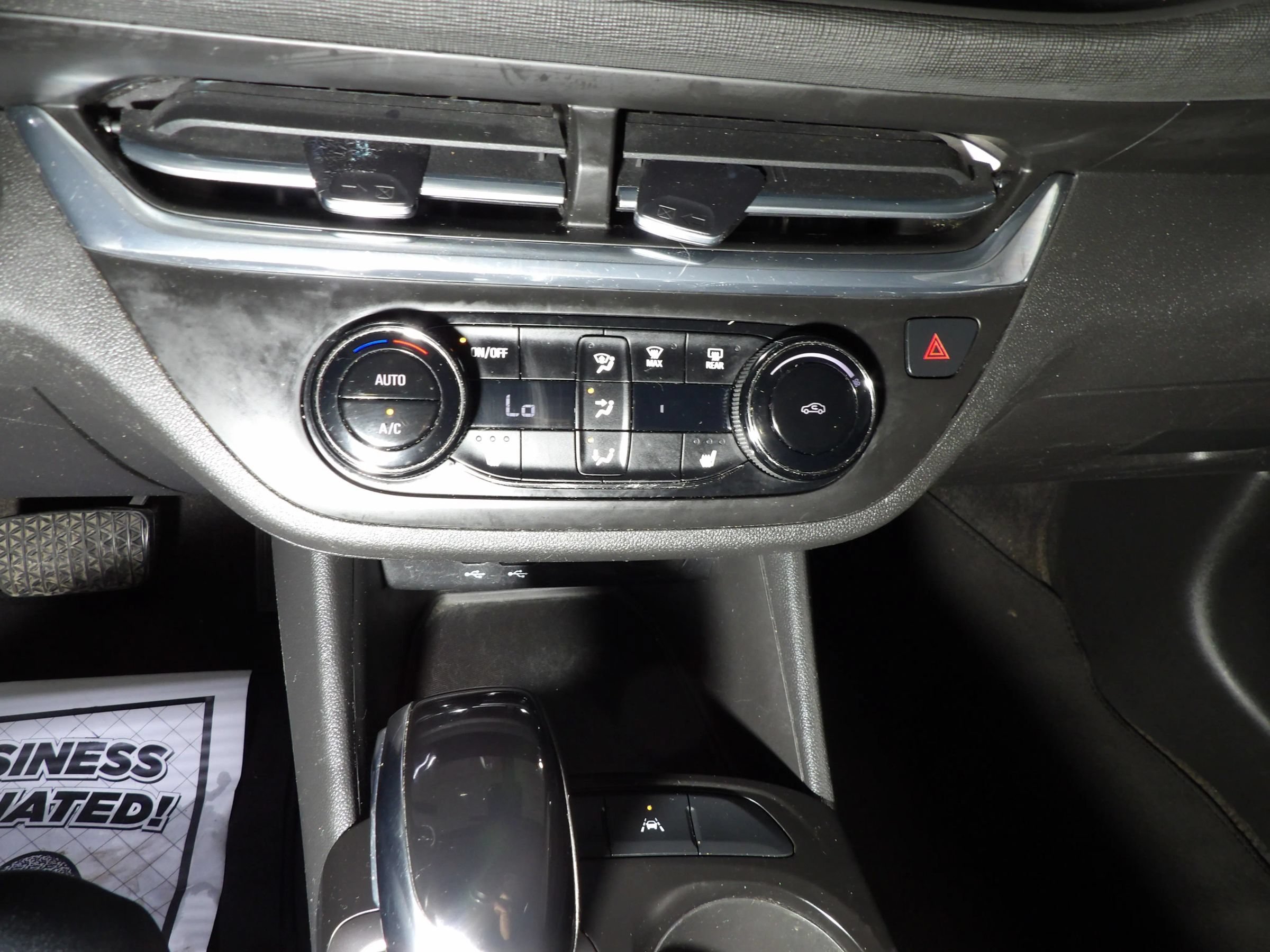 Used 2025 Buick Envista Preferred w/ Convenience I Package FWD image 15