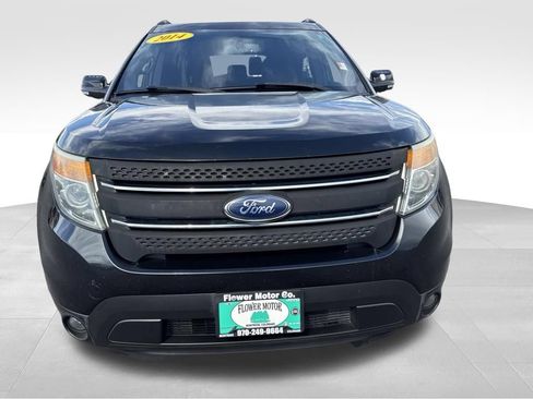 Used 2014 Ford Explorer XLT w/ Equipment Group 202A AWD/4WD image 9