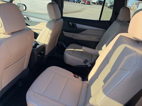 New 2026 Buick Enclave Preferred w/ Power Package image 11