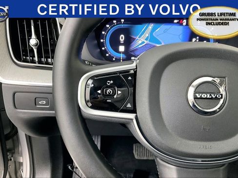 Certified 2025 Volvo XC60 B5 Plus image 27