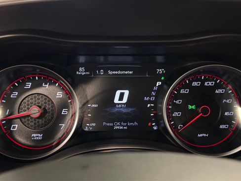 Used 2019 Dodge Charger Scat Pack w/ Plus Group RWD image 29
