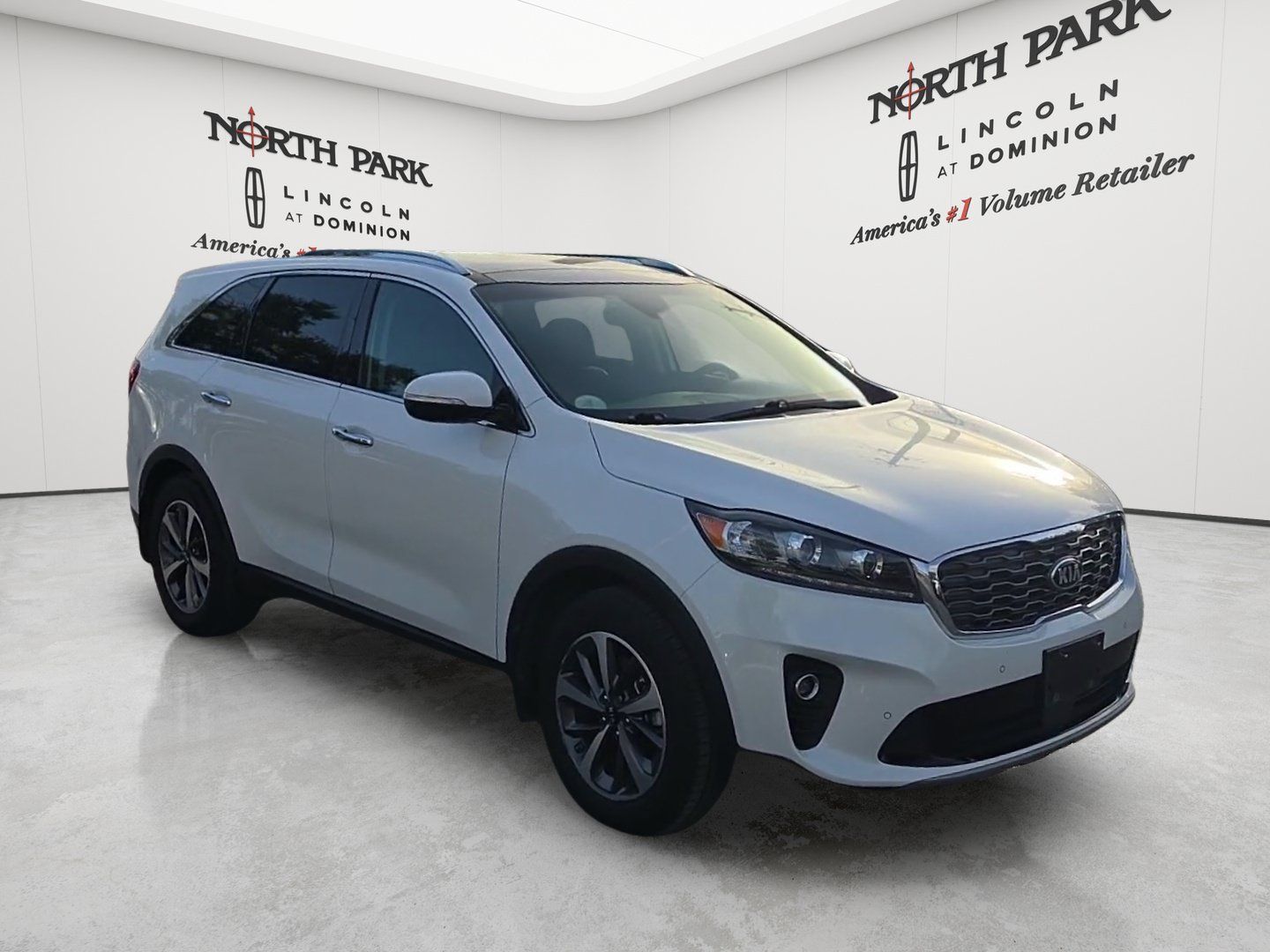 Used 2019 Kia Sorento EX w/ EX Touring Package FWD image 7