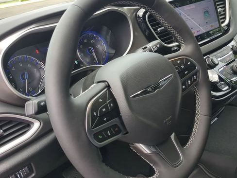 New 2026 Chrysler Voyager LX image 36