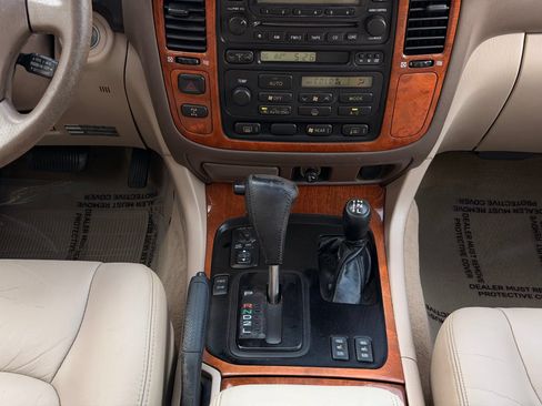 Used 1999 Lexus LX 470 4WD image 34