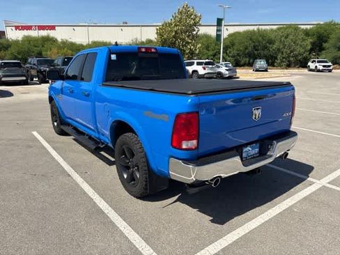 Used 2018 RAM 1500 SLT AWD/4WD image 3