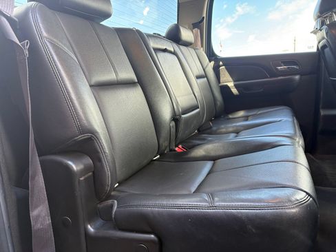 Used 2013 GMC Sierra 3500 SLT AWD/4WD image 11