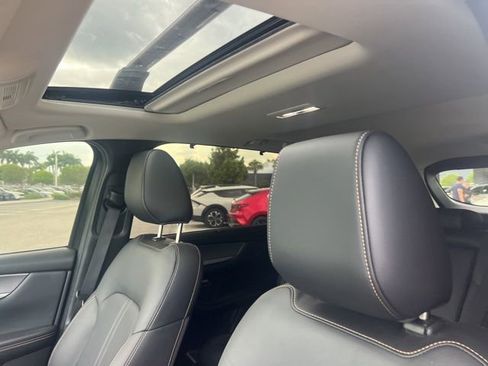 Used 2025 MAZDA CX-70 3.3 Turbo w/ Preferred Package AWD/4WD image 29