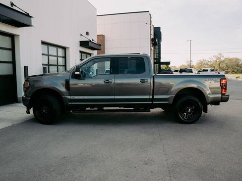 Used 2020 Ford F250 Lariat image 6