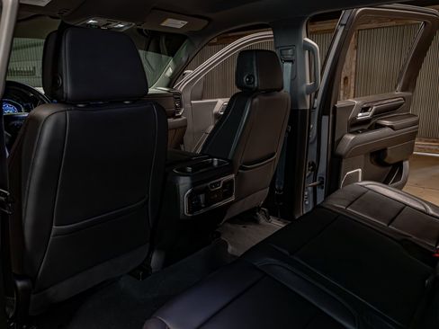 Used 2024 Chevrolet Silverado 2500 LTZ w/ LTZ Plus Package AWD/4WD image 21