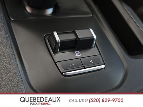Used 2025 GMC Sierra 1500 AT4 w/ AT4 Premium Package AWD/4WD image 25