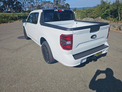 New 2025 Ford Maverick Lobo image 34