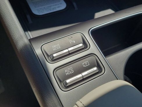 New 2026 Hyundai Sonata Limited FWD image 36