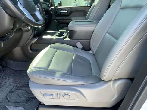 Used 2021 GMC Sierra 2500 SLT w/ SLT Premium Package image 14