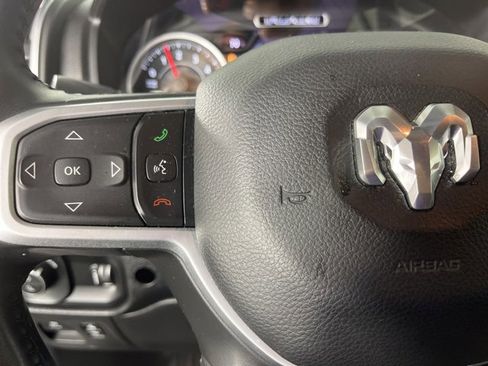Used 2021 RAM 1500 Big Horn image 9