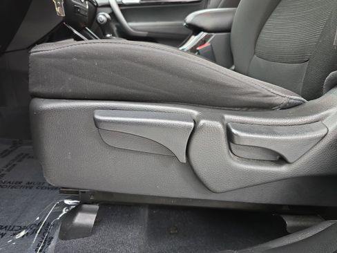 Used 2014 Kia Sorento LX image 27