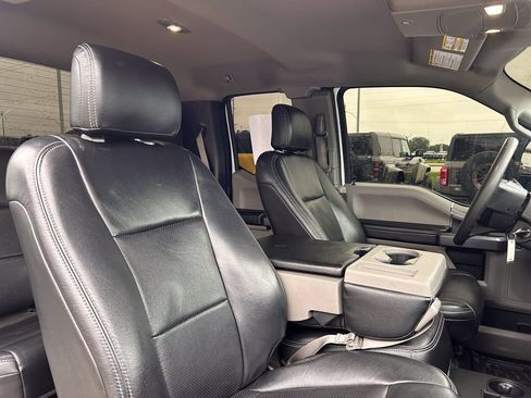 Used 2019 Ford F250 XLT w/ XLT Premium Package AWD/4WD image 20