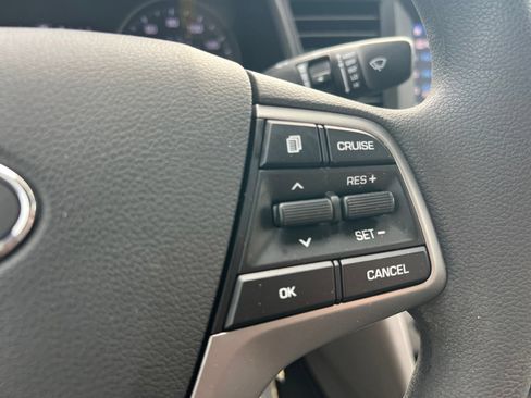 Used 2018 Hyundai Elantra SEL FWD image 17