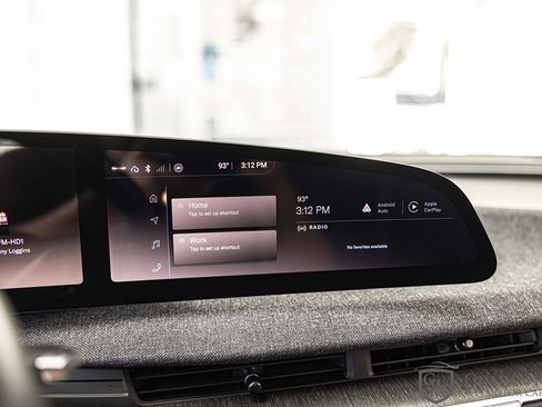 Used 2023 Lucid Air Pure AWD/4WD image 24