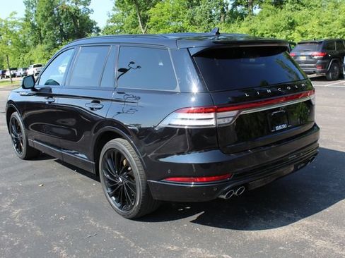 Used 2024 Lincoln Aviator Reserve w/ Equipment Group 201A AWD/4WD image 8