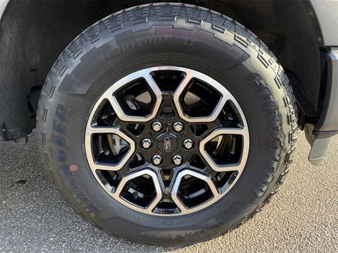 Used 2022 Ford F150 XLT w/ Equipment Group 302A High image 18