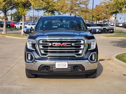 Used 2021 GMC Sierra 1500 SLT image 2