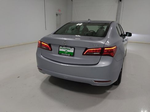 Used 2016 Acura TLX image 7