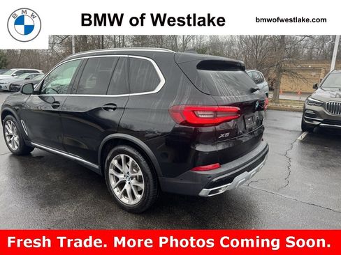 Used 2022 BMW X5 xDrive40i w/ Premium Package image 3