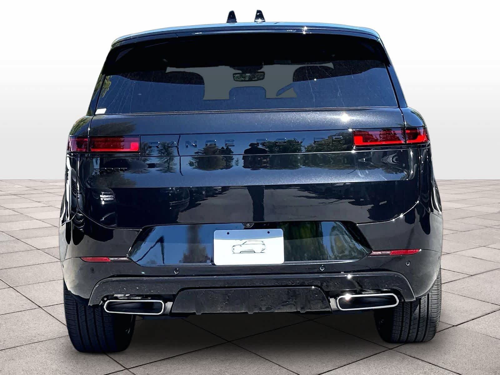 New 2026 Land Rover Range Rover Sport Dynamic SE AWD/4WD image 6