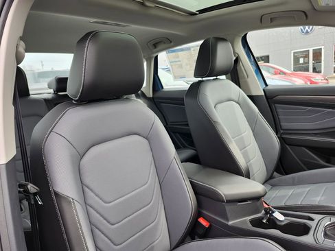 New 2026 Volkswagen Jetta SEL image 14