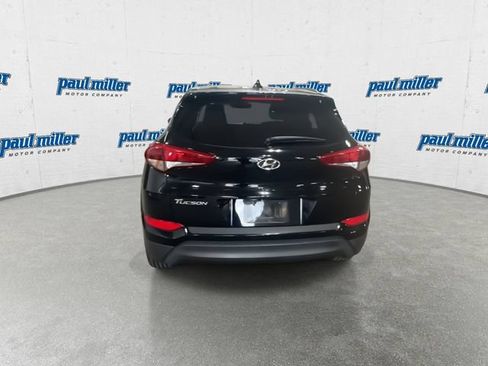 Used 2017 Hyundai Tucson SE Plus FWD image 9