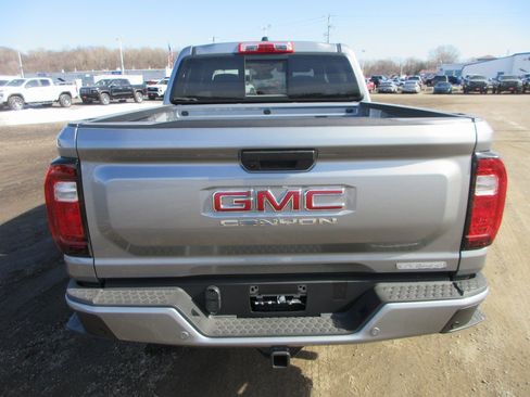 New 2026 GMC Canyon Elevation image 5