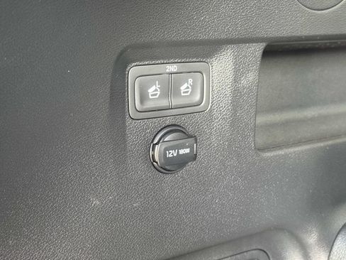 Used 2024 Kia Telluride S w/ S Sunroof Package FWD image 14