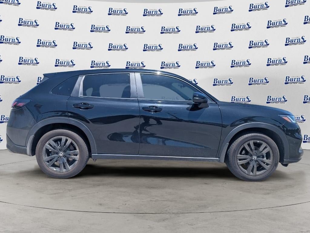 Used 2026 Honda HR-V Sport image 2