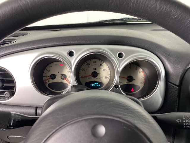 Used 2005 Chrysler PT Cruiser FWD image 17