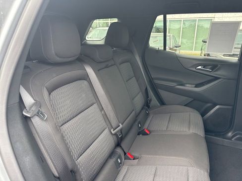 Used 2026 Chevrolet Equinox LT FWD image 20